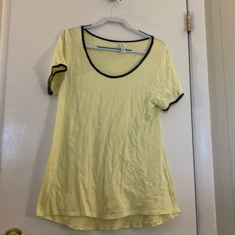 LuLaRoe Classic T